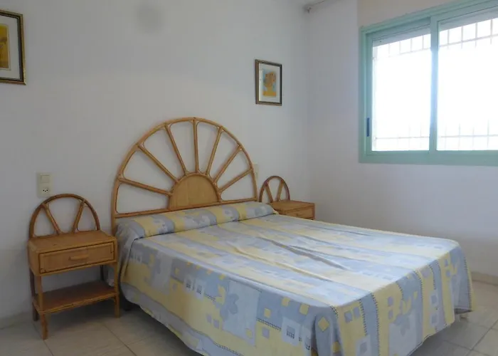 Rentalmar Port Gavina * كامبريلس